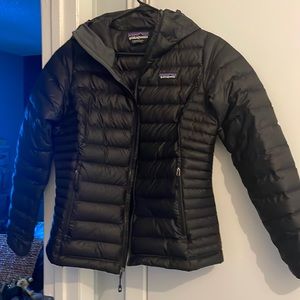 Ladies Patagonia Hooded Jacket